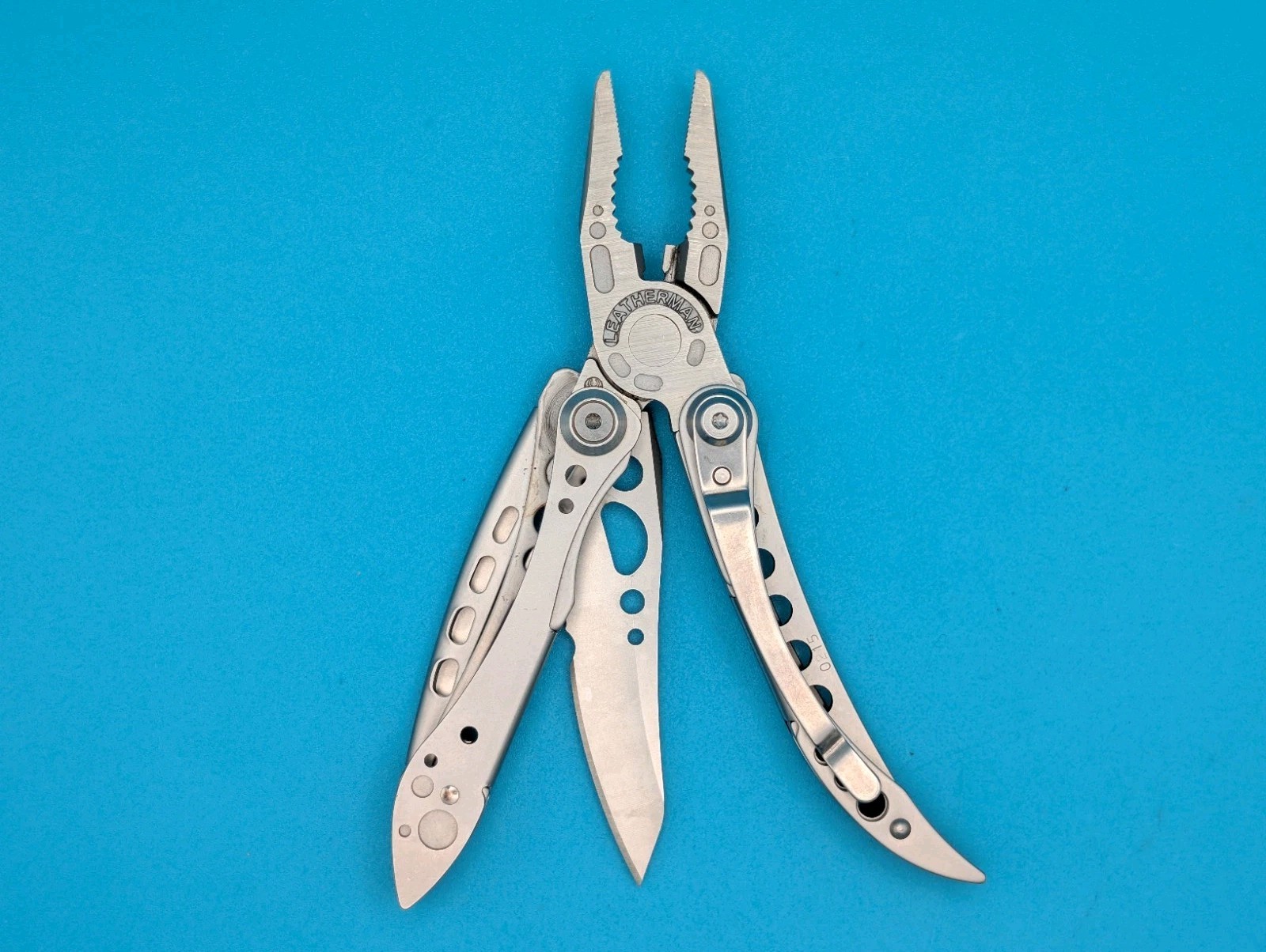 Leatherman Freestyle Multi-Tool – Discontinued – FAST SHIPPING!