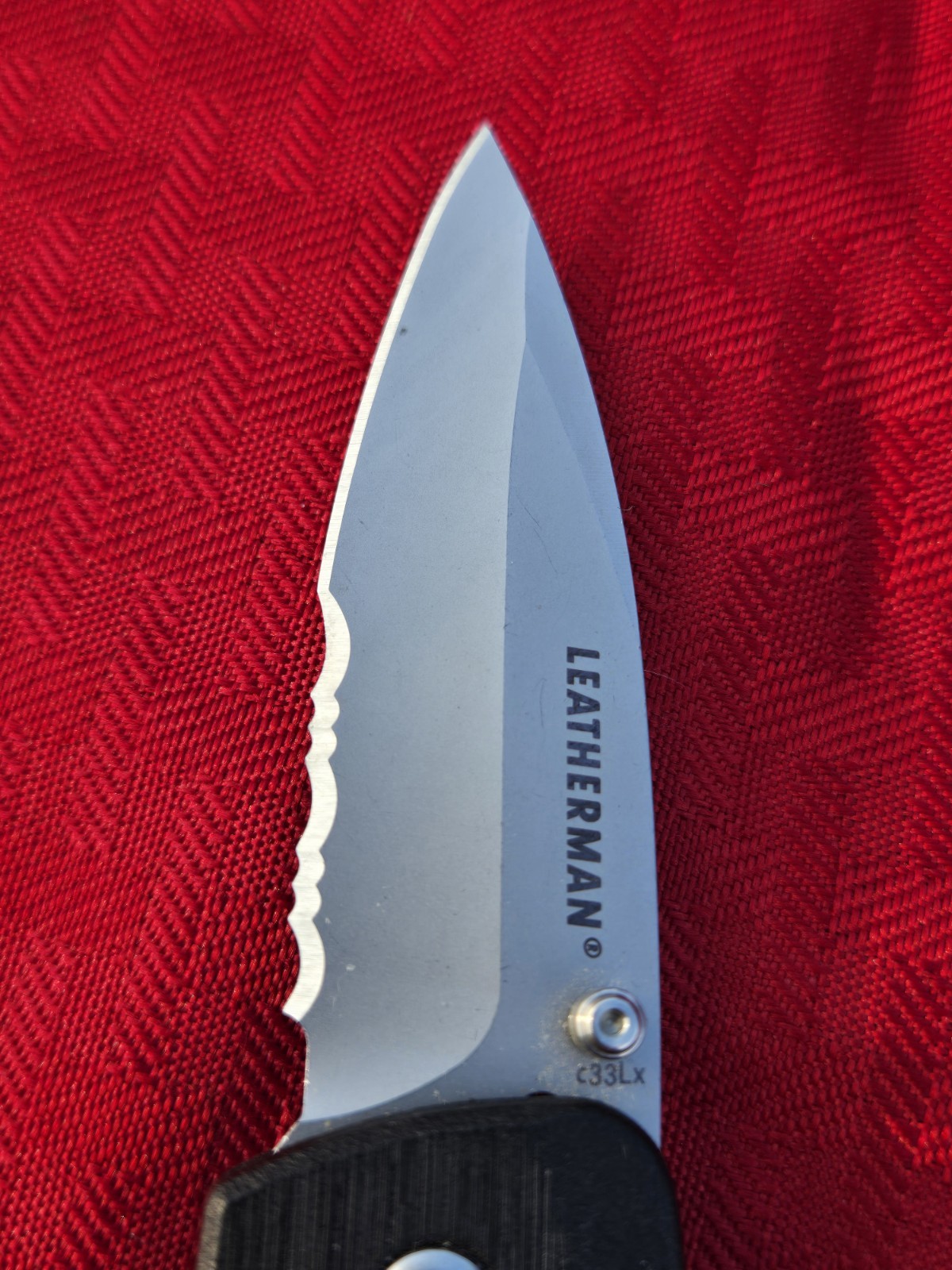 Leatherman Crater C33LX Folding Liner Lock Pocket Knife Carabiner Tool EXC