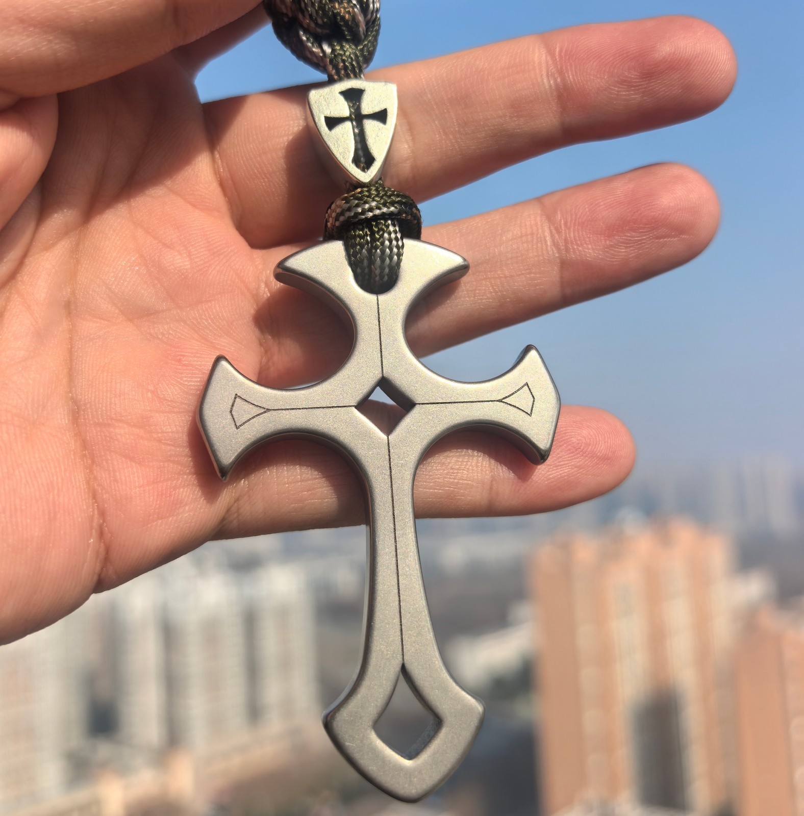 TC4 Titanium alloy Crusader Cross Pendant EDC Self Defense Tool Weaving rope Set