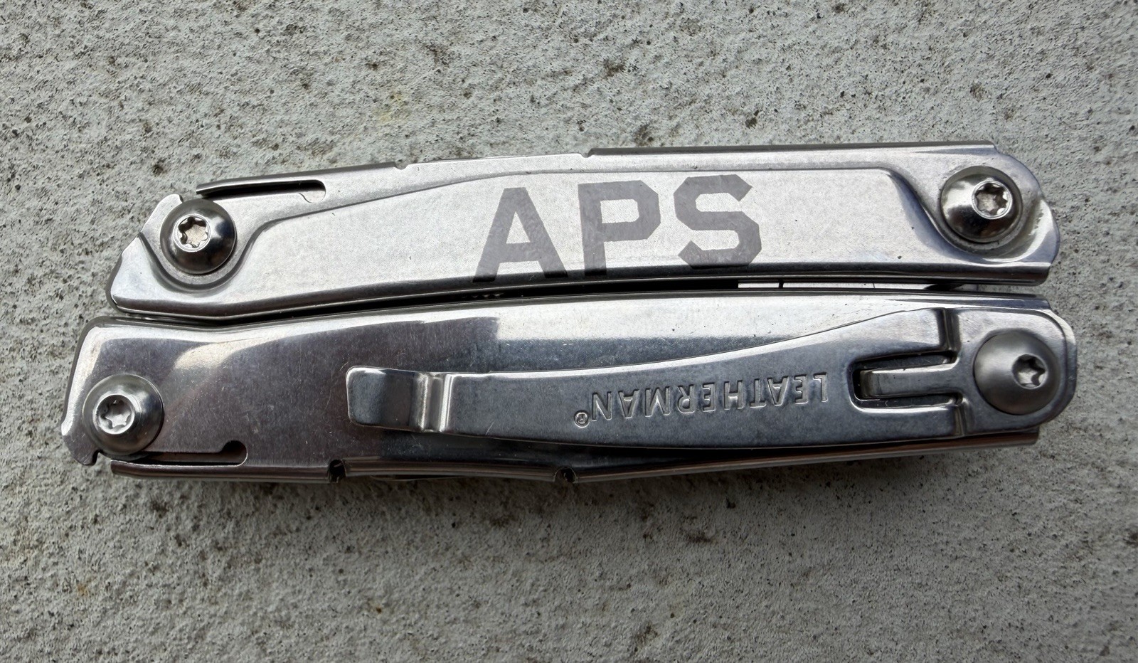 LEATHERMAN REV ADVERTISING “MSH” “APS” MULTI TOOL W/POCKET CLIP, EXCELLENT
