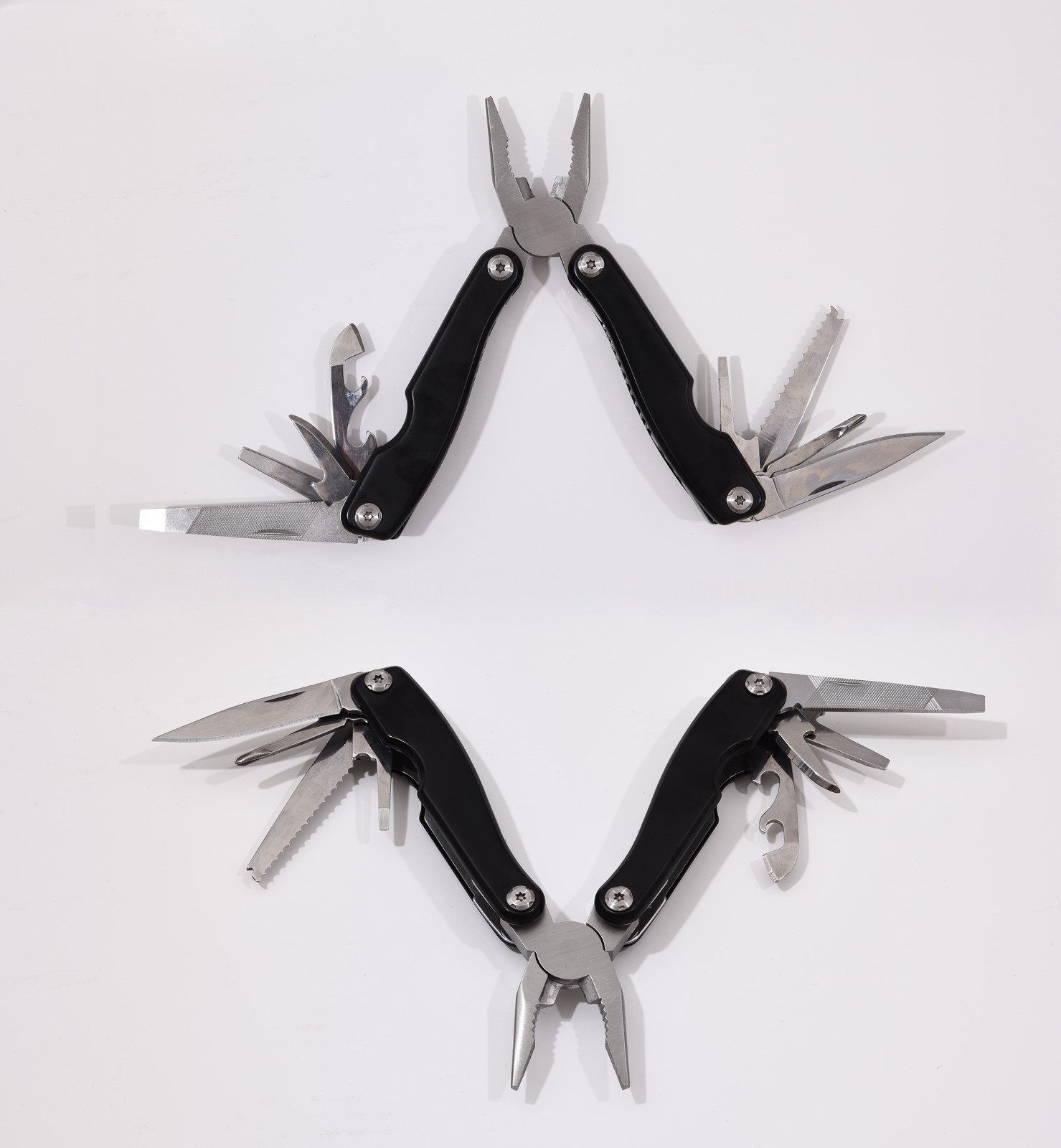 Camping Handyman Multi-Tool and 8″ Camo Knife Combo Set w Bonus Multi-Tool pouch