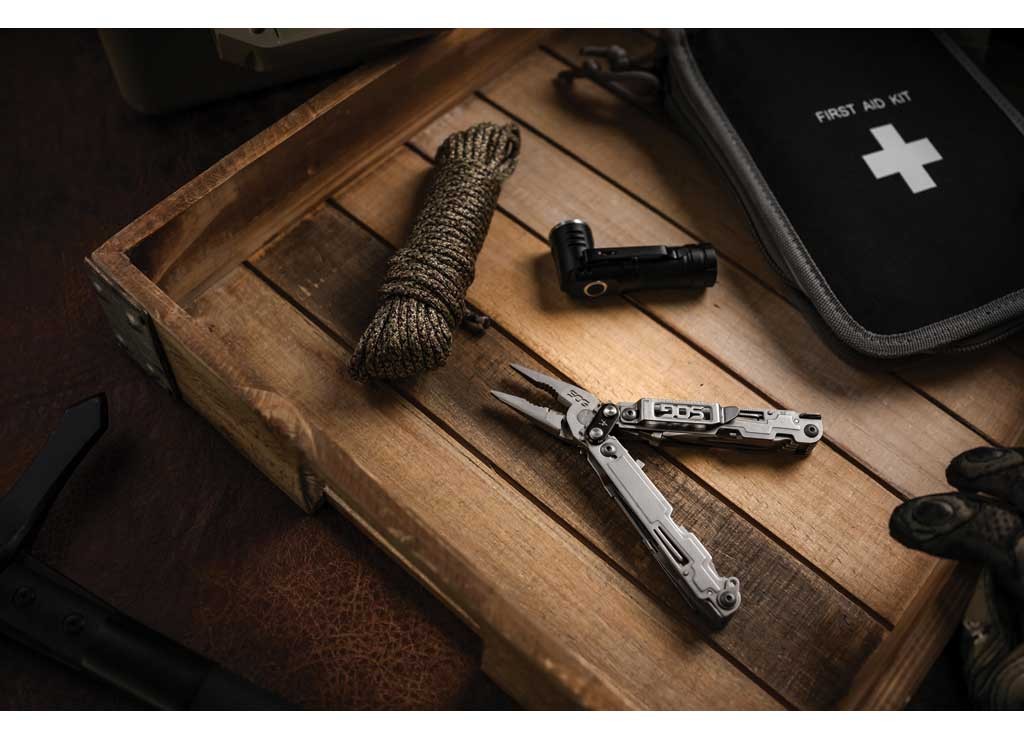 SOG SOG-PA1001-CP PowerAccess Stainless Steel Multi-Tool 18 Tools, Stone Wash