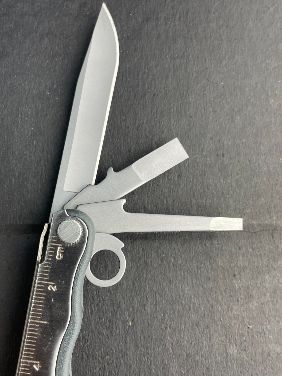 Leatherman Kick MultiTool- hunting, fishing, camping, hiking