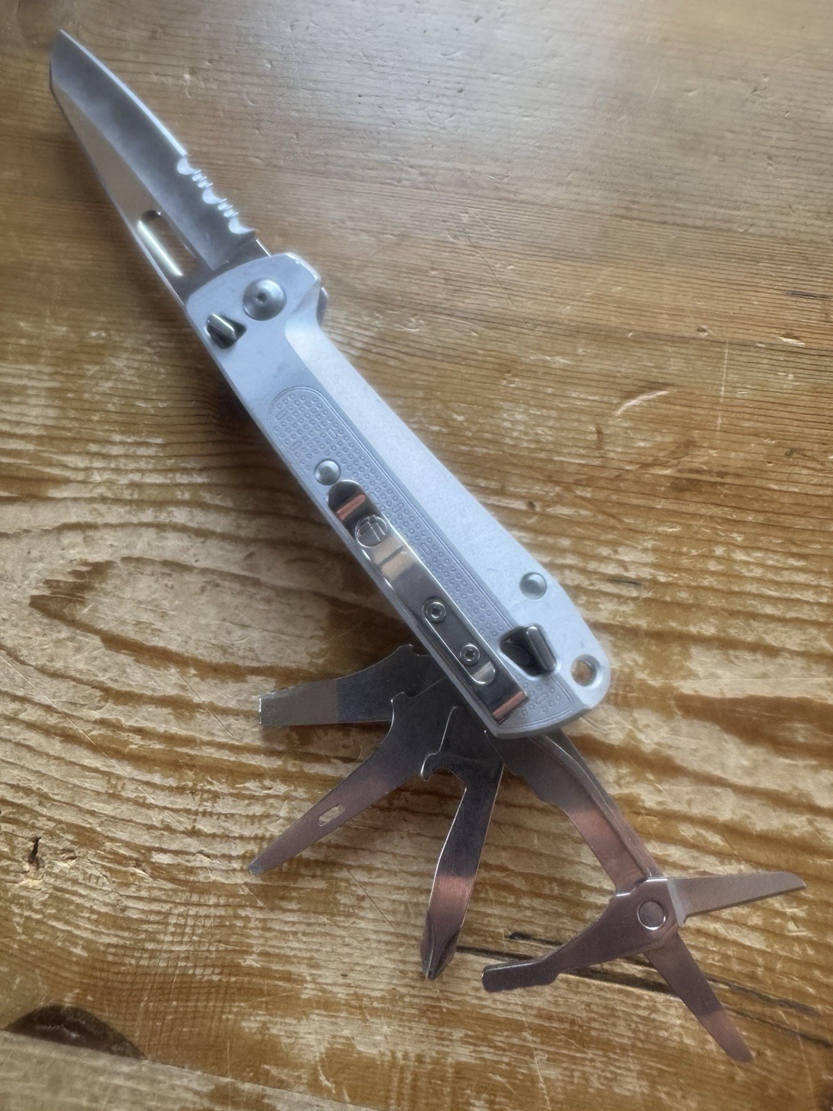 Leatherman Free K4 Silver Aluminum Handle