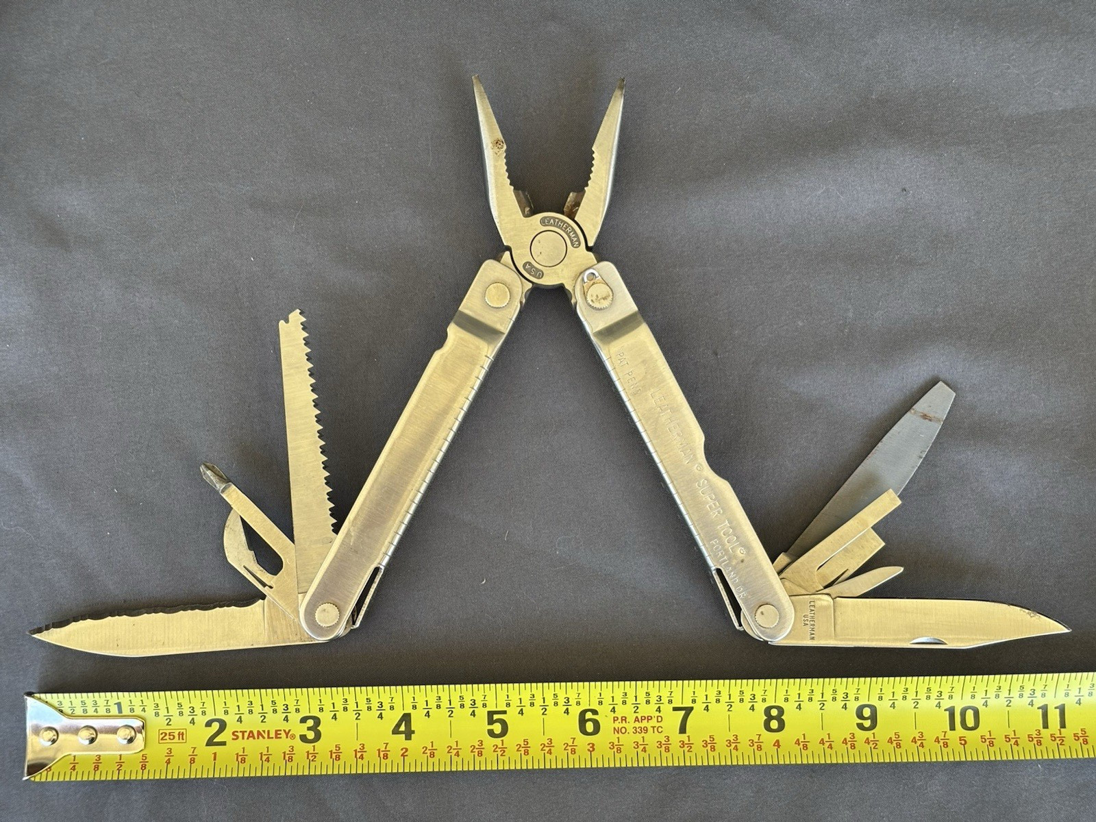 Leatherman Super Tool PAT PEND Early Version Multi Tool w/ Leather Sheath USA