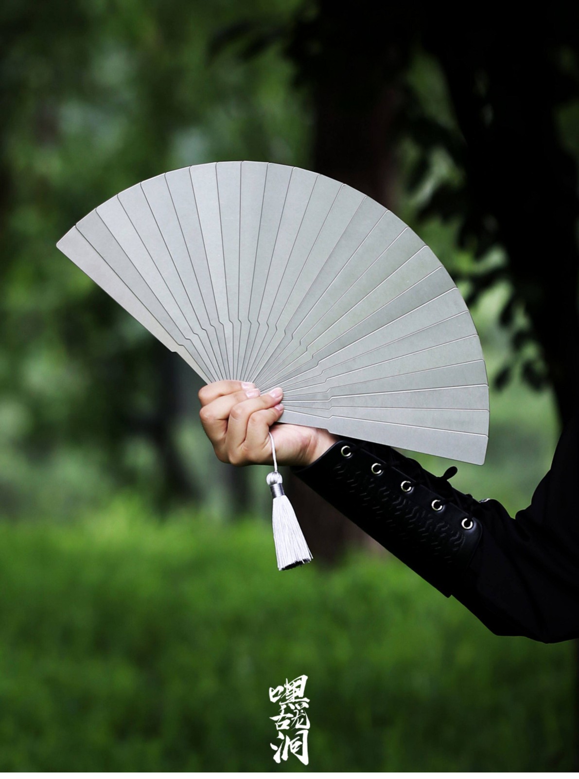 Stainless Steel Metal Folding Fan Portable Martial Art Kung Fu Tai Chi Fan Toy
