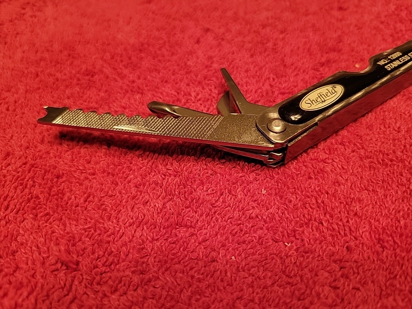 Sheffield No. 12000 Multi Tool 12 in 1 Multi Function Folding Tool Pliers Knife