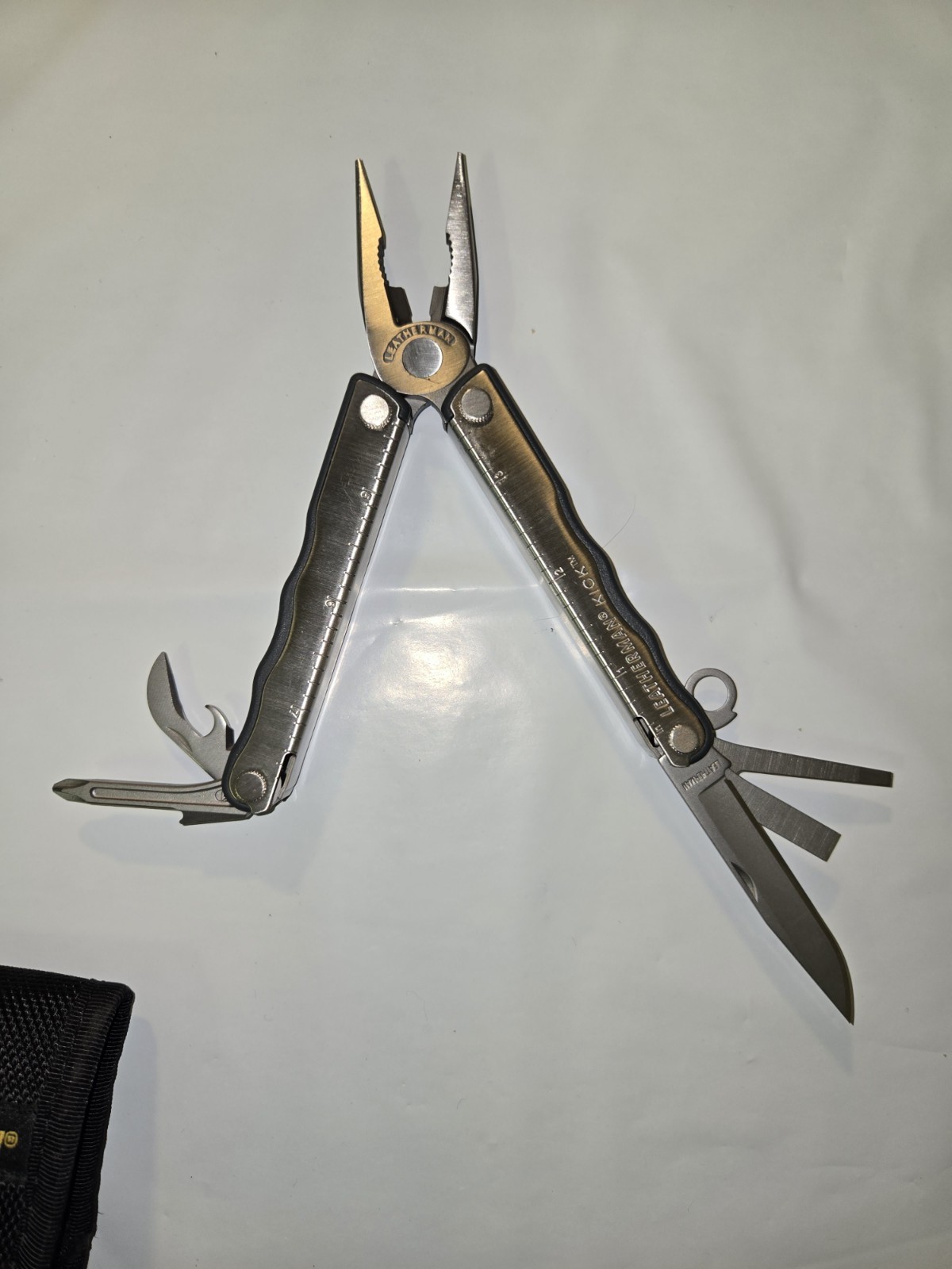 Leatherman USA 2006 KICK folding multitool New