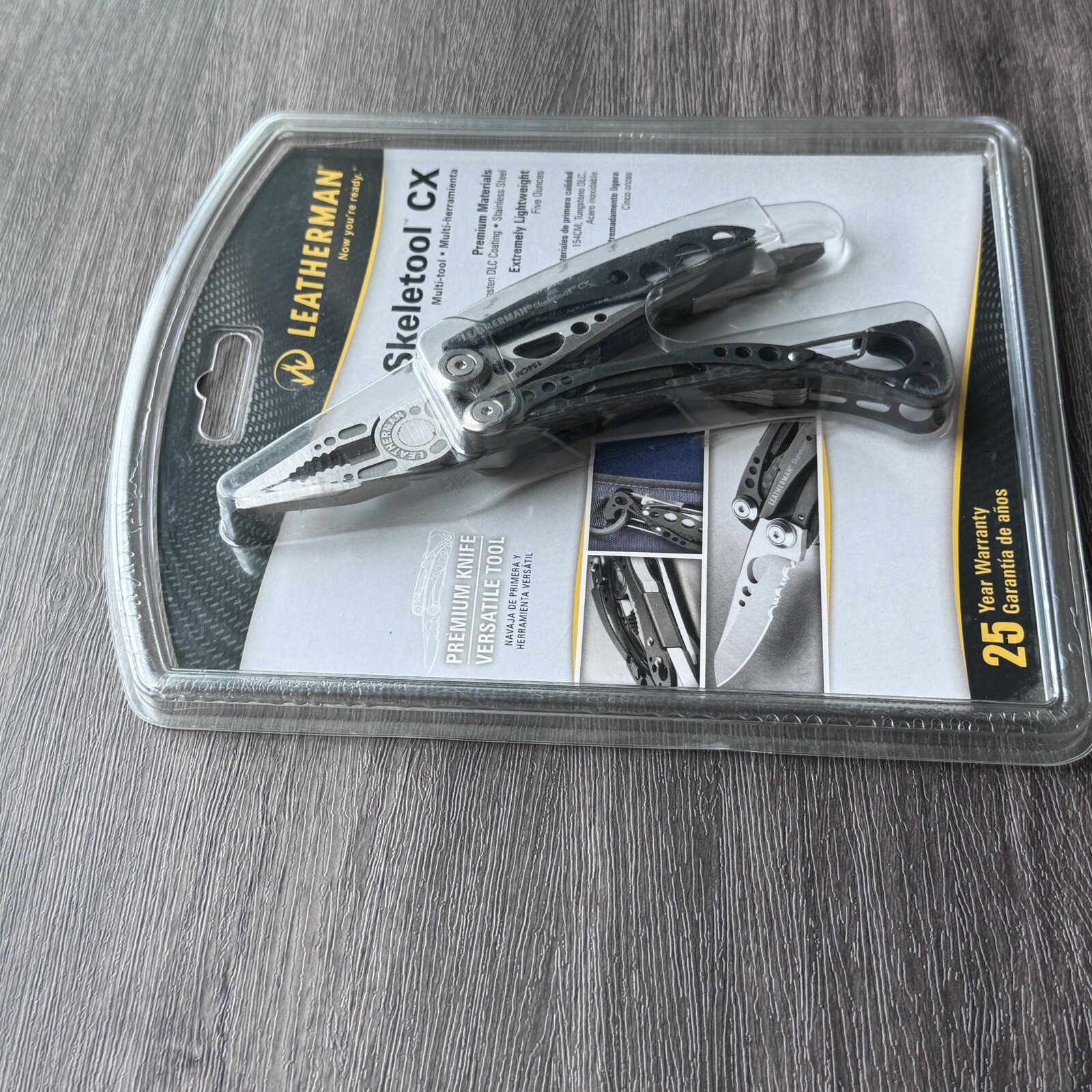 Leatherman Skeletool CX Carbon Fiber Handle Insert, Half-Serrated Blade, DLC