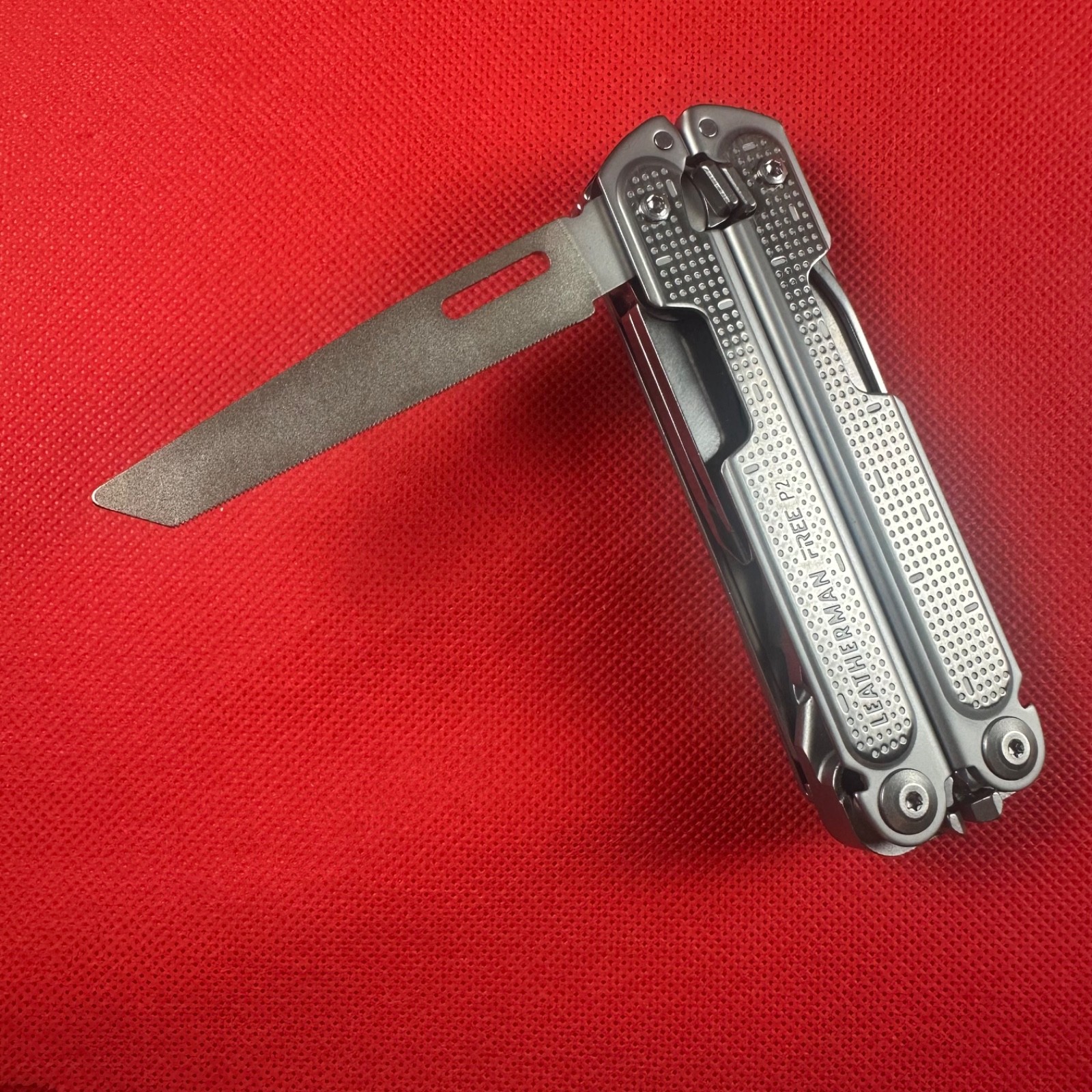 New Custom Knifeless Leatherman Free P2 with file, work friendly, great EDC!