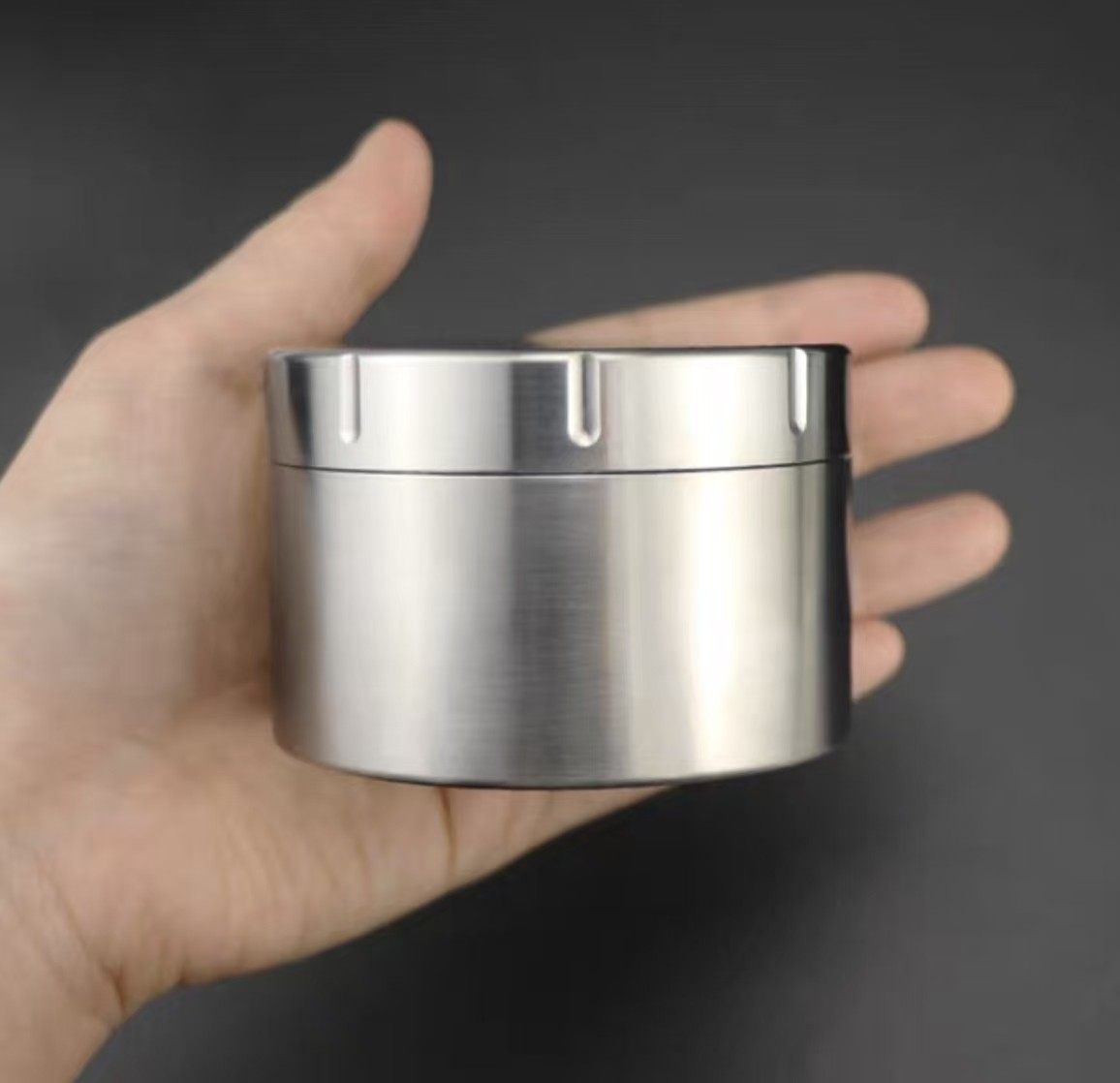 Titanium Alloy Lightweight Mini Medicine Box, Portable Storage, Large Capacity
