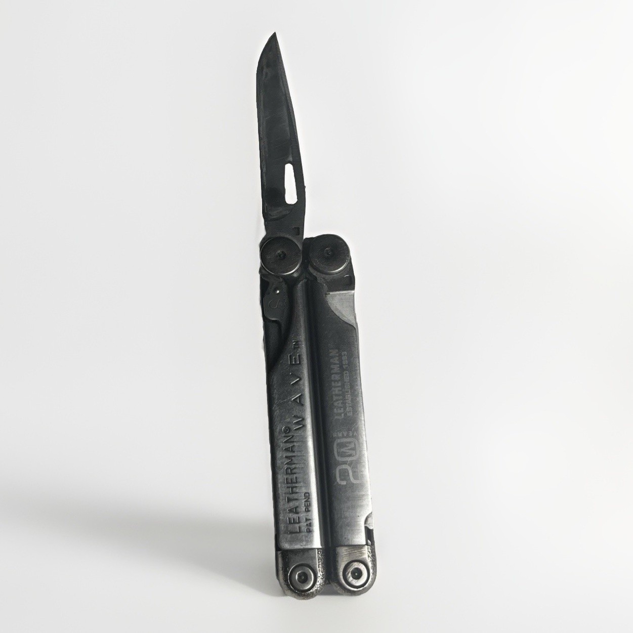 Leatherman Wave Original 20th Anniversary Limited Edition Silver Locking Blade