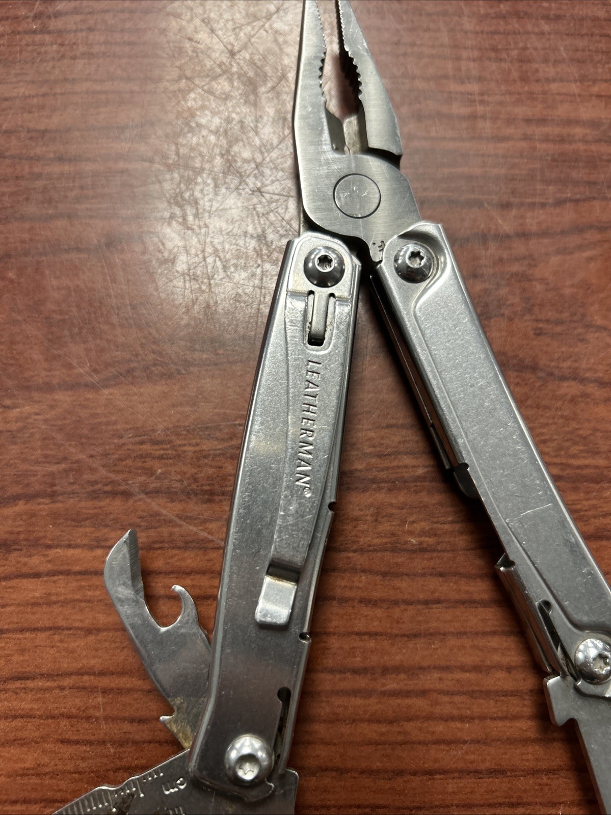 Leatherman Rev 3.8″ Multi-Tool, Stainless