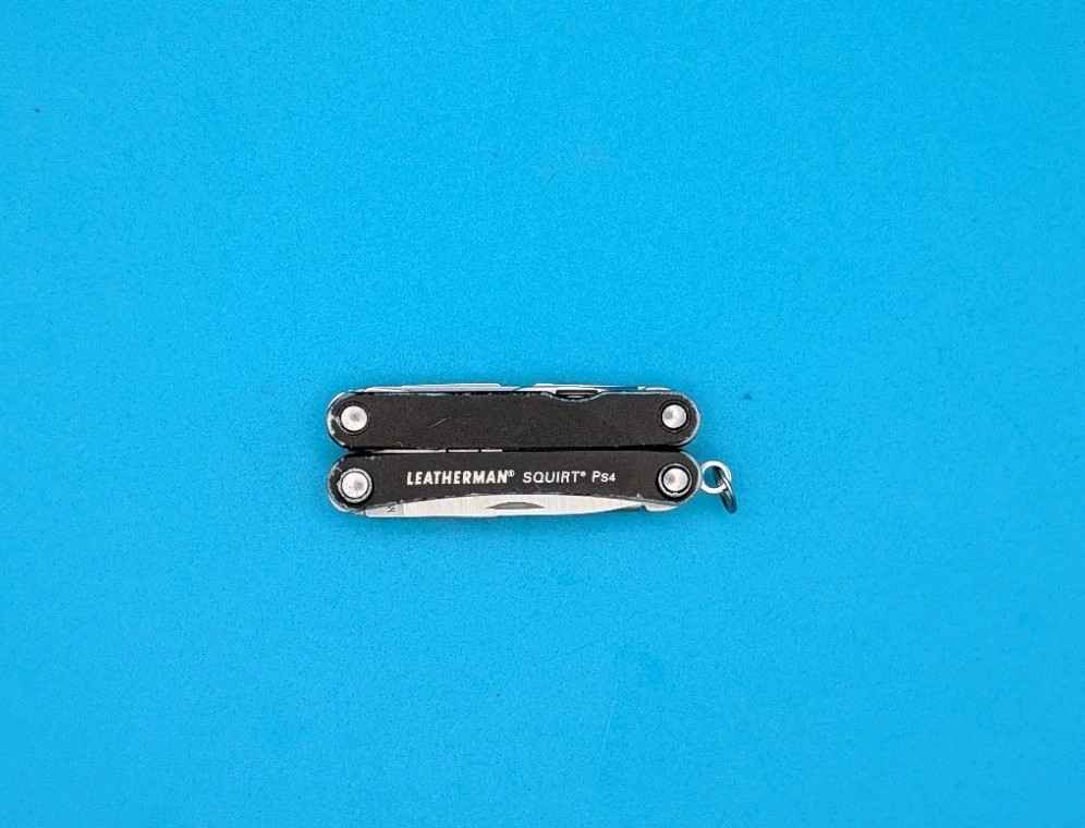 Leatherman SQUIRT PS4 Multi-Tool! BLACK! *broken nail file & scissors spring*