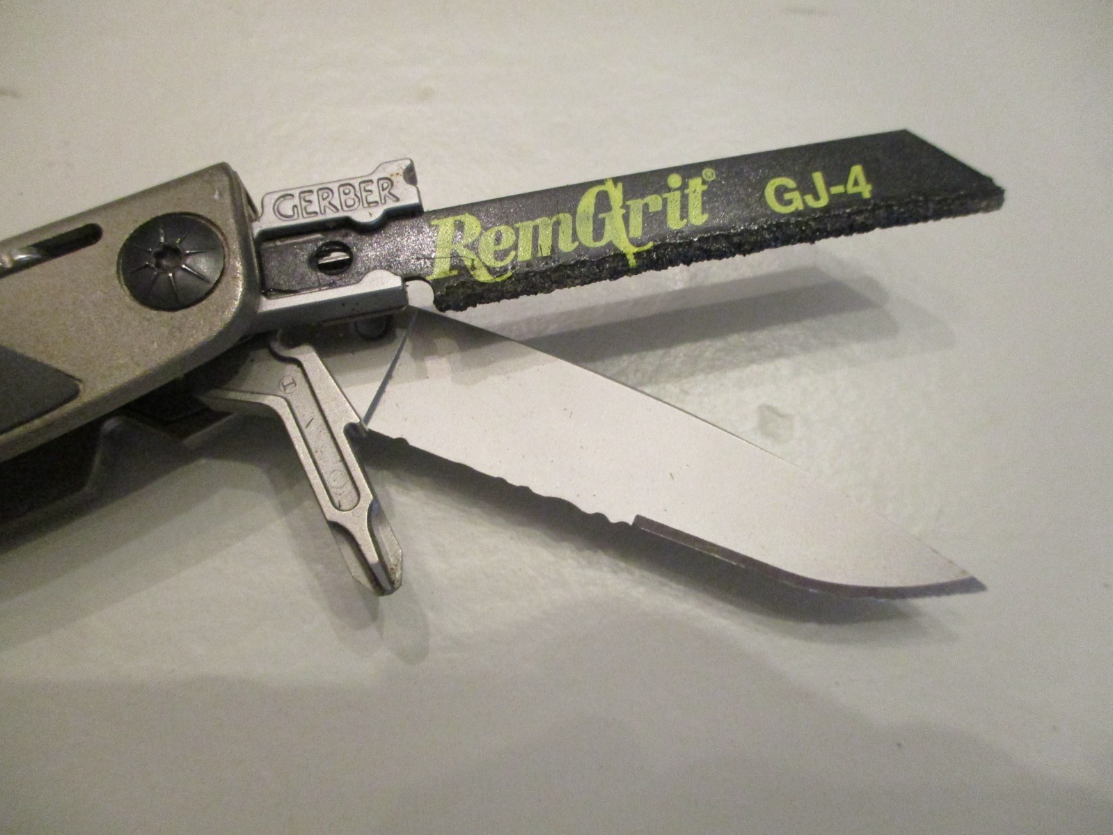 MULTI-TOOL SET (3) GERBER MP800 LEGEND+LEATHERMAN+SOG w/2 LEATHER CASES – NICE!