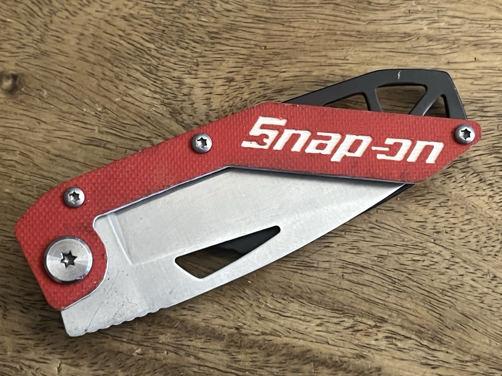 Snap-On BLACK /RED Pocket Knife SUPER NICE!! TSA Confiscated ~TASKCo