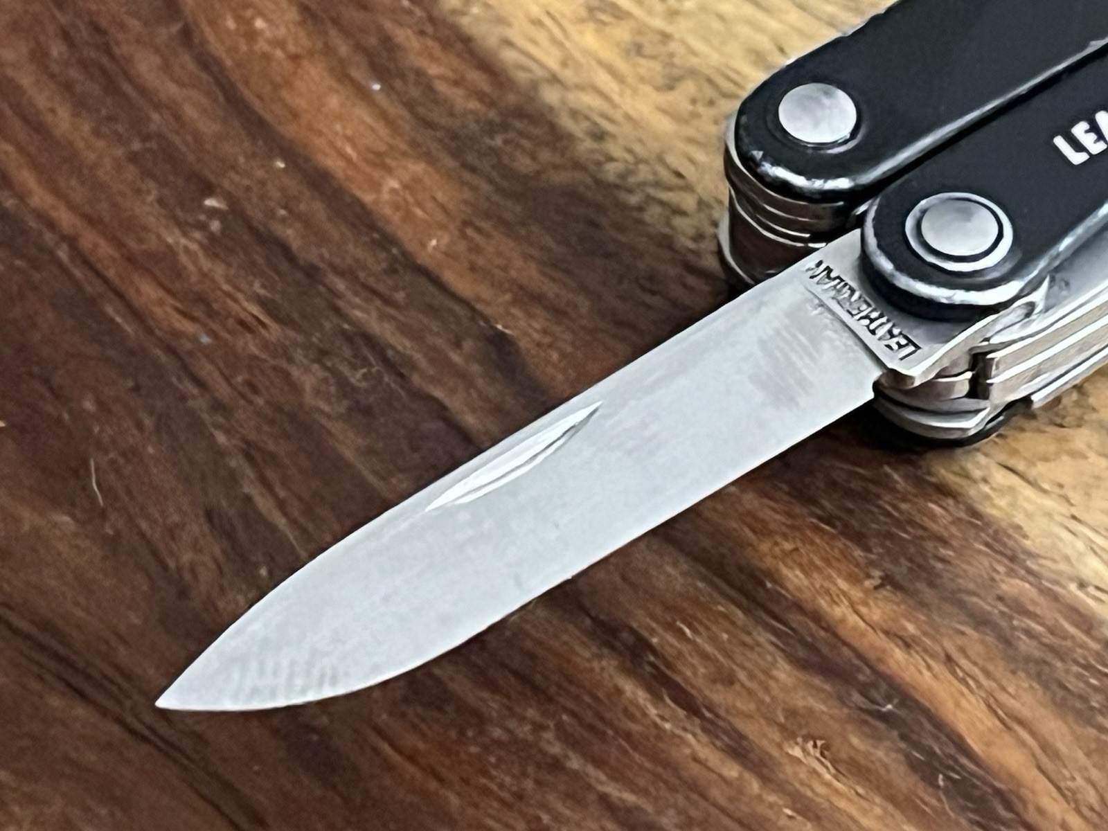 RETIRED Leatherman Squirt PS4 MultiTool Black DISCONTINUED SUPER NICE!