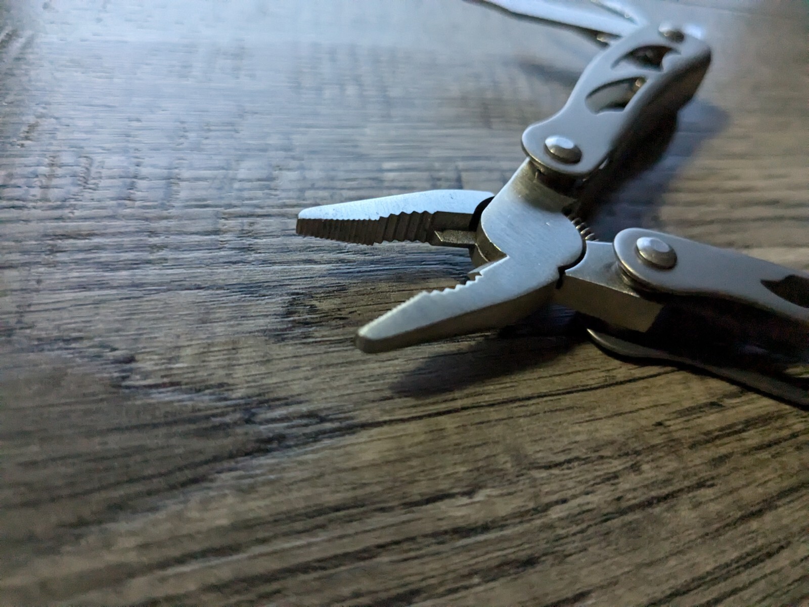 Sheffield Mini Multi Tool 9 in 1 with Sheath Knife Pliers Saw Screwdriver