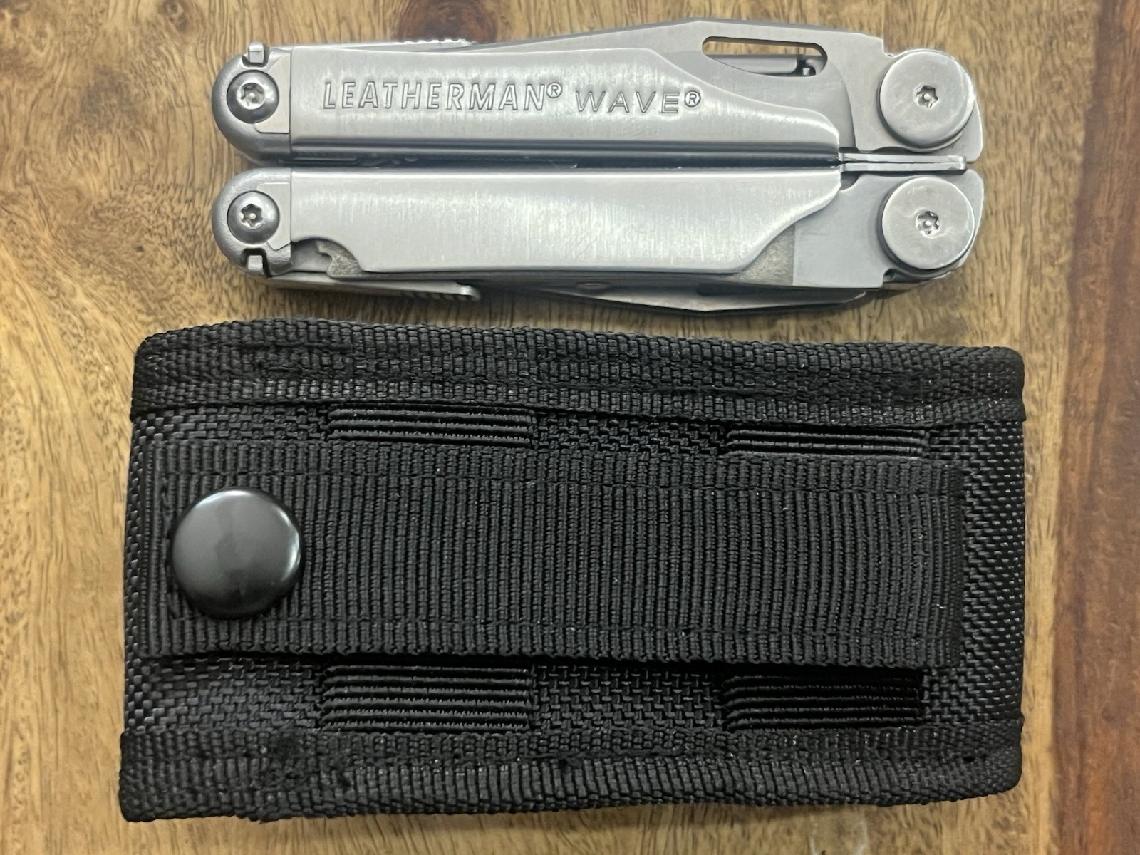 Leatherman Wave Multi-Tool Knife Great Condition!! w/New Molle Sheath ~TASKCo