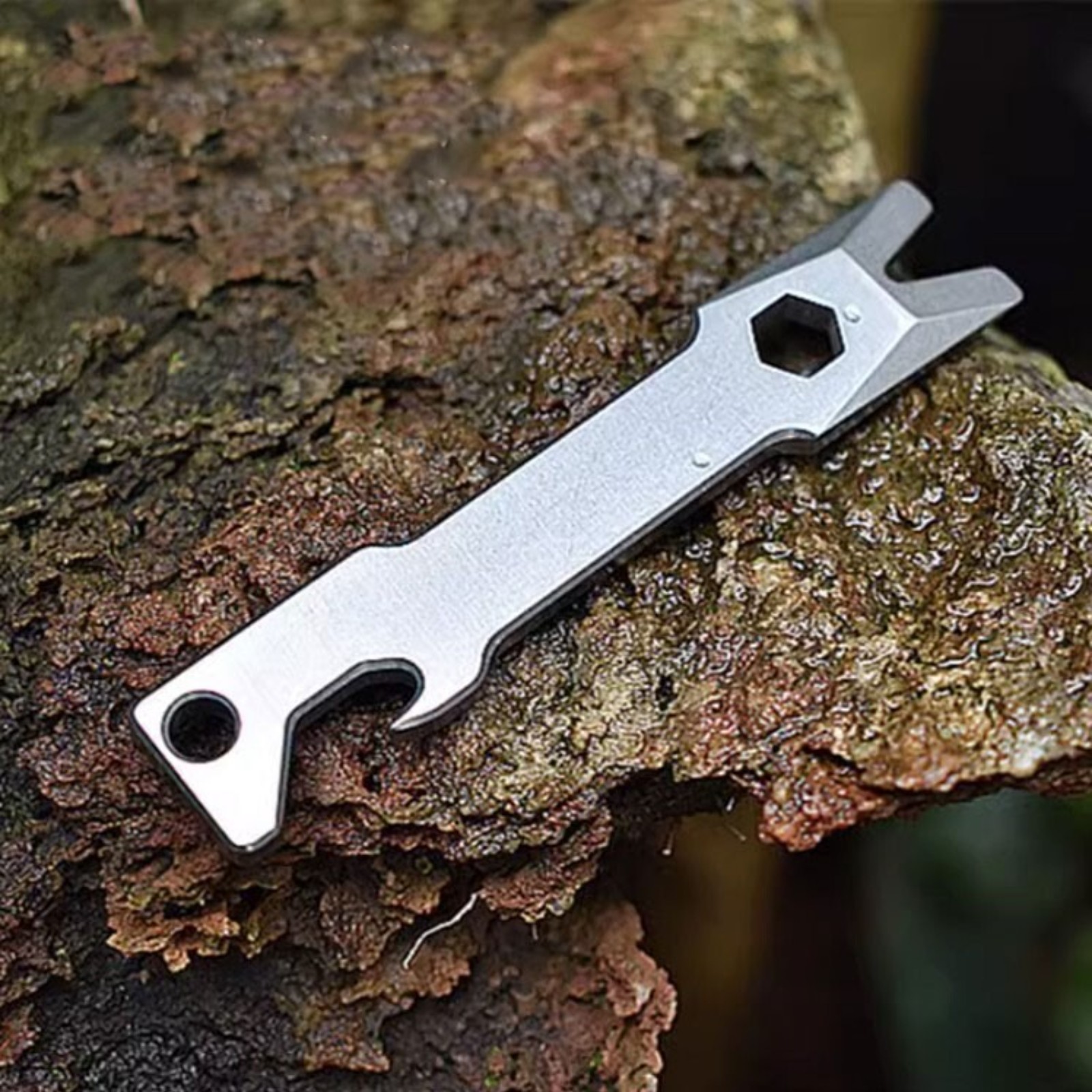 Titanium Alloy Pry Bar Crowbar Wrench Opener Keychain Outdoor Multi Tools EDC