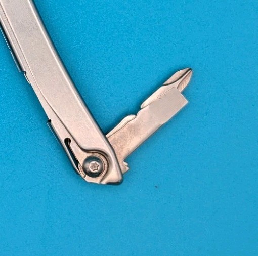 Leatherman Rev 3.8″ Multi-Tool, Stainless!