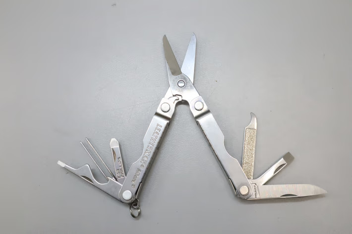 Leatherman Micra Multi-Tool – Stainless Steel 10 In 1 Pocket Keychain NEW Minty