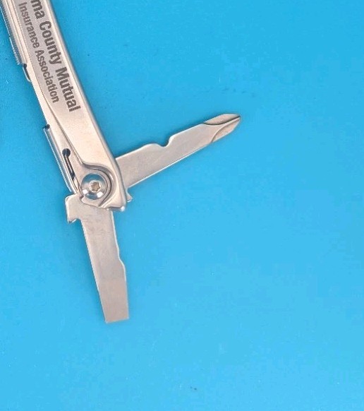 Leatherman Rev 3.8″ Multi-Tool, Stainless! *TAMA COUNTY MUTUAL*