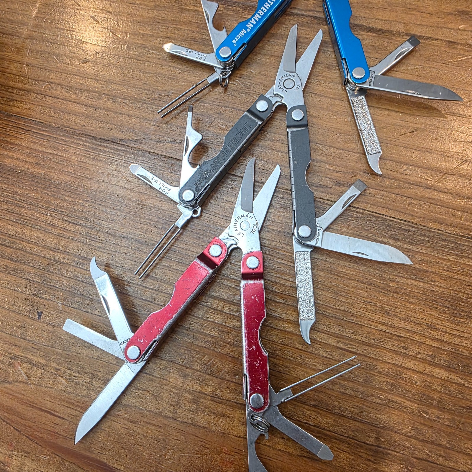 Leatherman MICRA Multi-Tool – Stainless Steel – Lot of 3 – Colors Red Blue Black