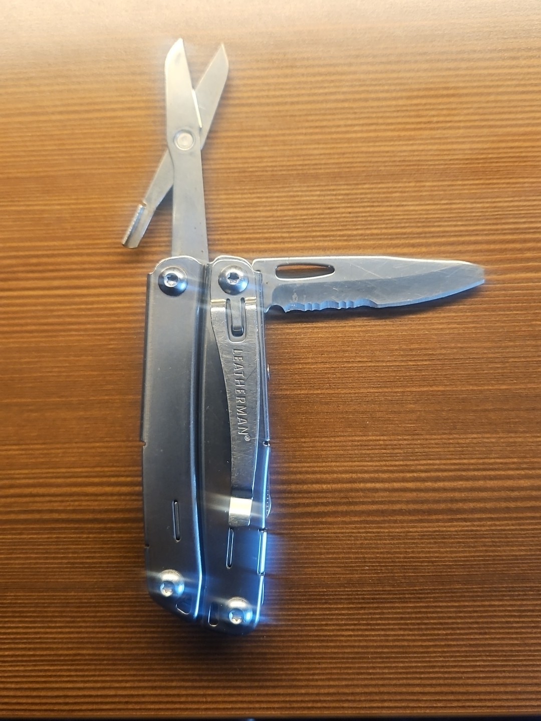 Leatherman Wingman Multi-Tool Stainless Steel