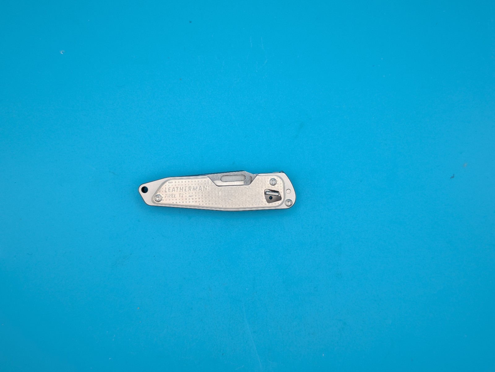 Leatherman FREE T2 Pocket Knife Multi-tool!