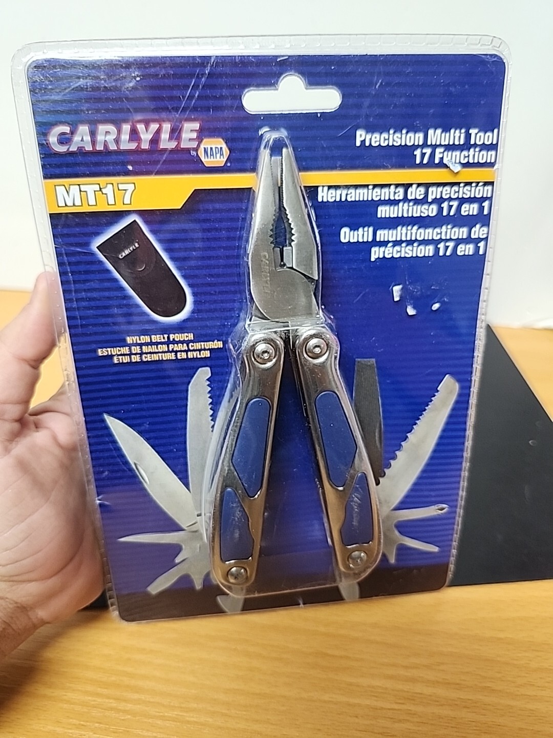 CARLYLE MT17 PRECISION 17 FUNCTION STAINLESS STEEL MULTI TOOL & CASE 9.8oz. 4″