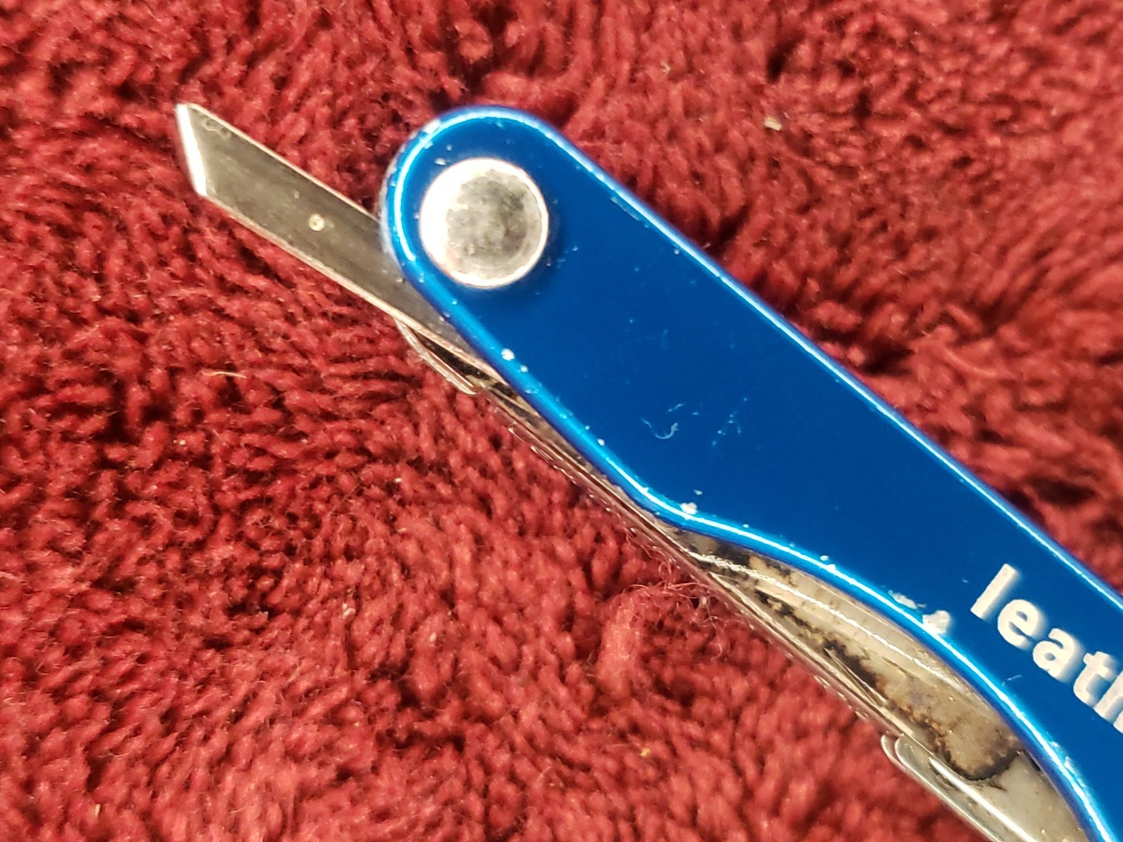 🔪 Leatherman Squirt S4 Multi-Tool Blue