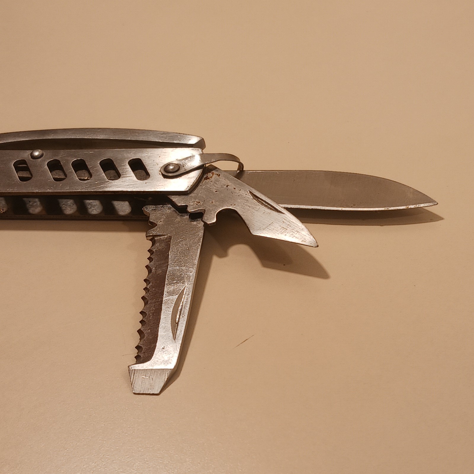 MAXAM 6″ Stainless Steel Multi-Tool Folding Pliers Knife Survival Camping Gear