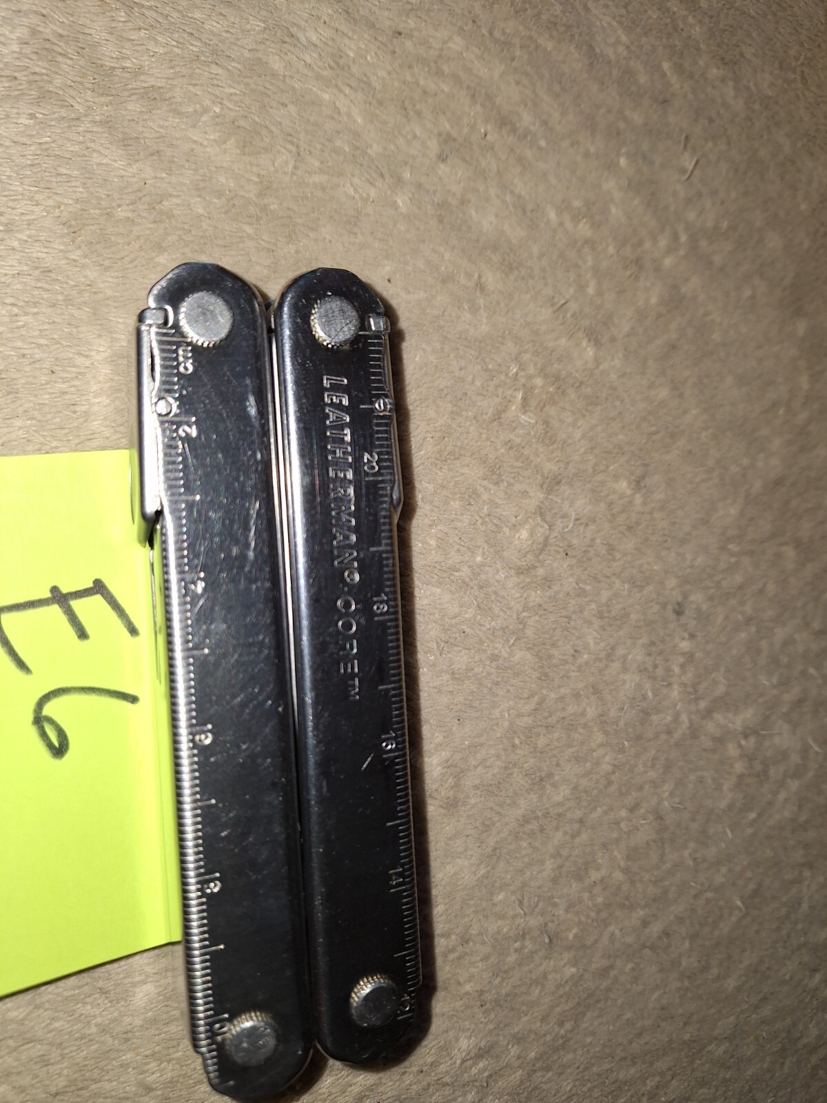 1 Leatherman CORE Multi Tool FISHING Camping EXCELLENT LOT E6