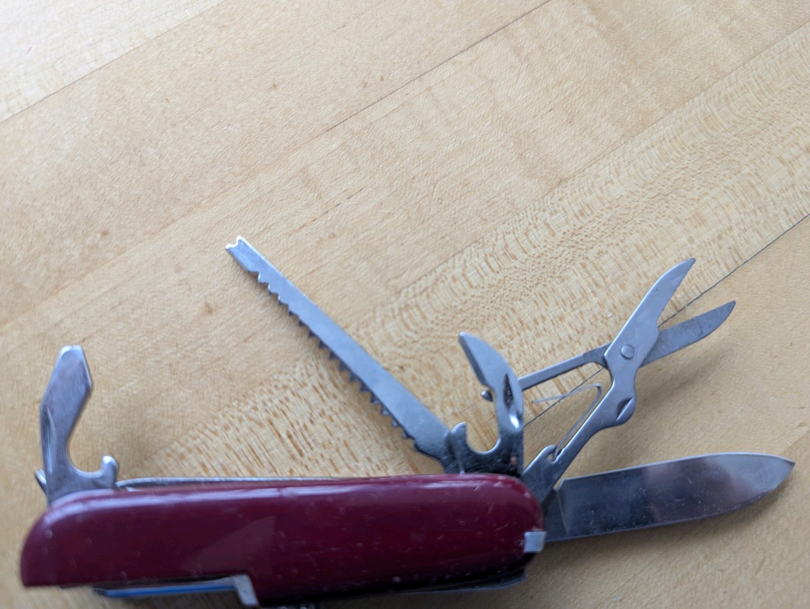Multitool 14-in-one Pocket Knife