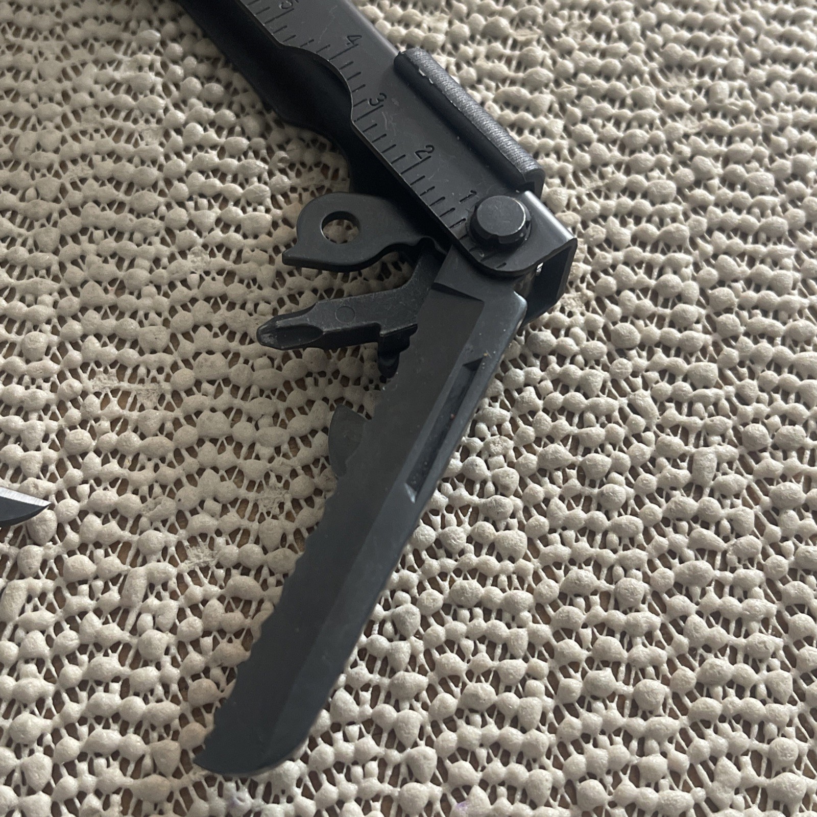 Gerber MP600 Black Oxide Multi-Tool Needle Nose Pliers