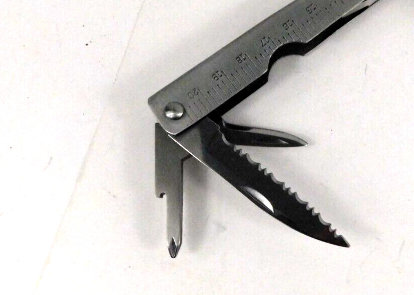 Quality Winchester 10+ Multi-Tool Stainless Steel With Sheath & Tool Bit Set