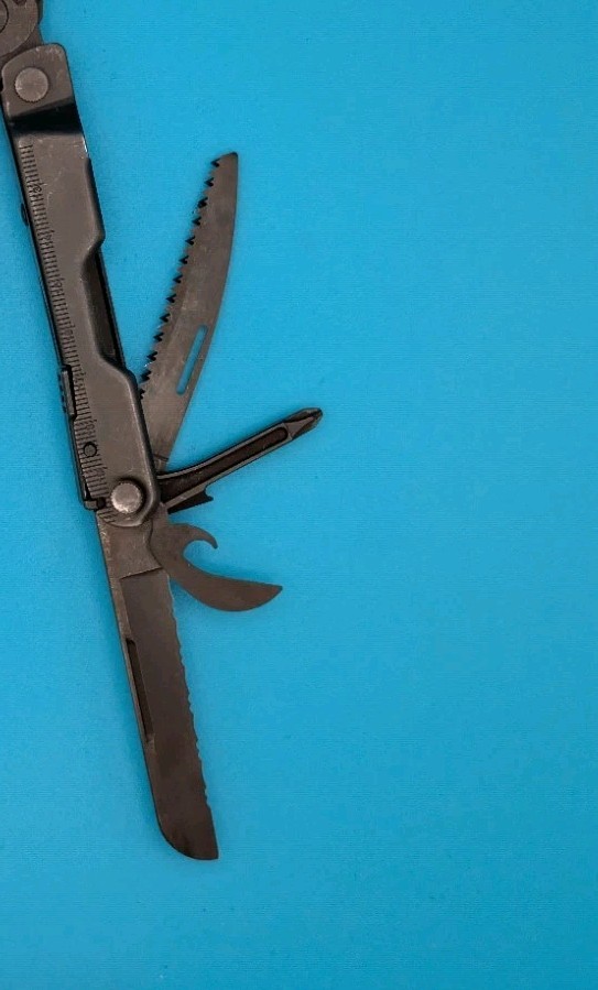 Leatherman Rebar Multi-Tool! BLACK OXIDE! WITH SHEATH!