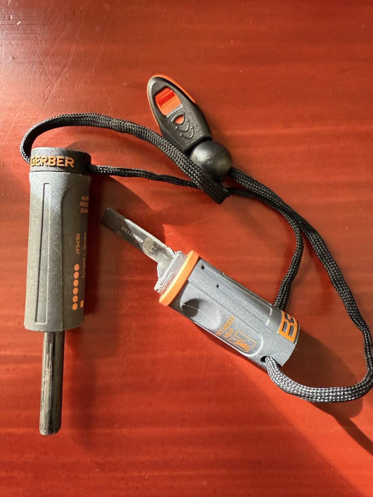Gerber Bear Grylls Fire Starter Tool With Lanyard Printed Rescue Signals Case