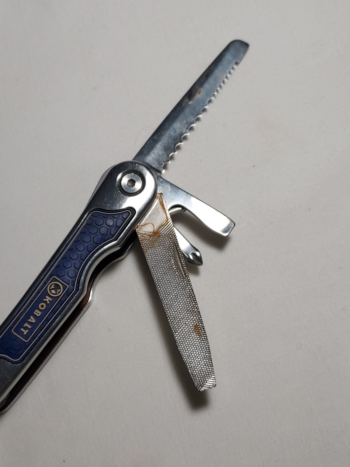 Kobalt Multi Tool with Pliers, Blade – Saw has broken tip