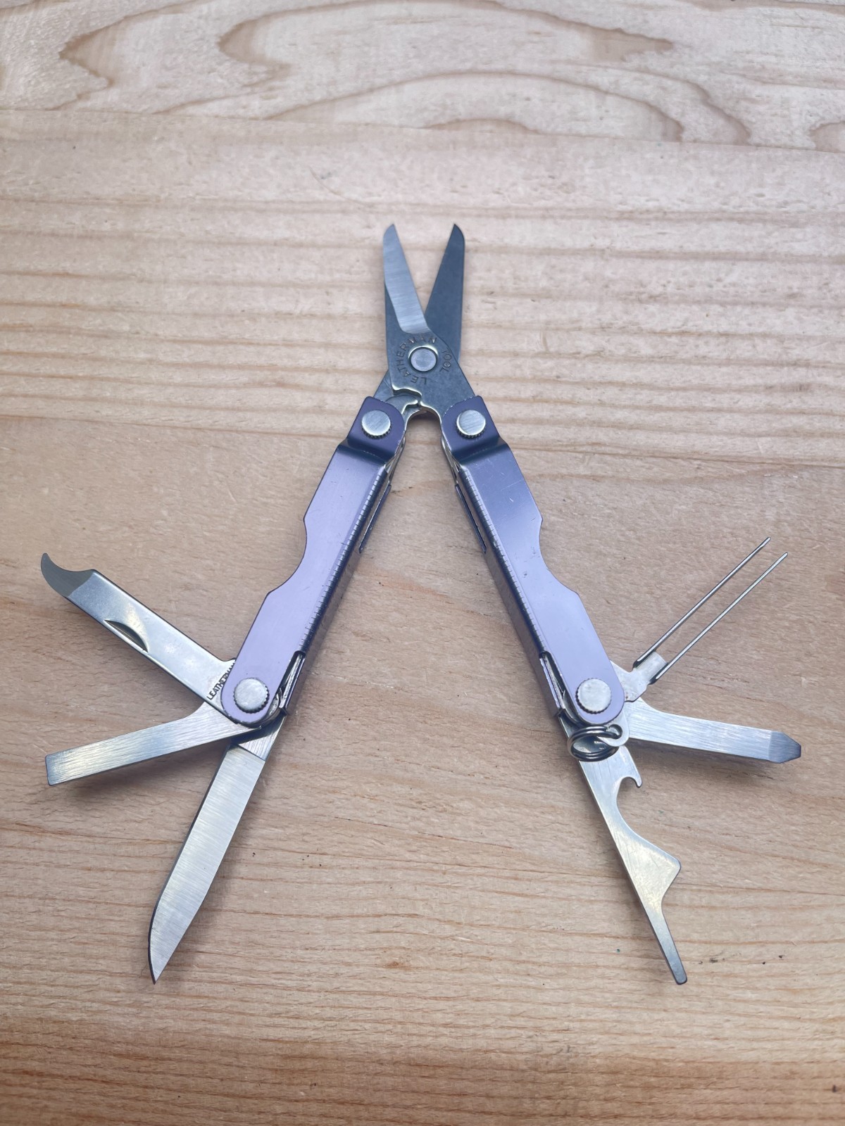 Leatherman Micra Gray Anodized Aluminum Multi-tool Knife 01/17