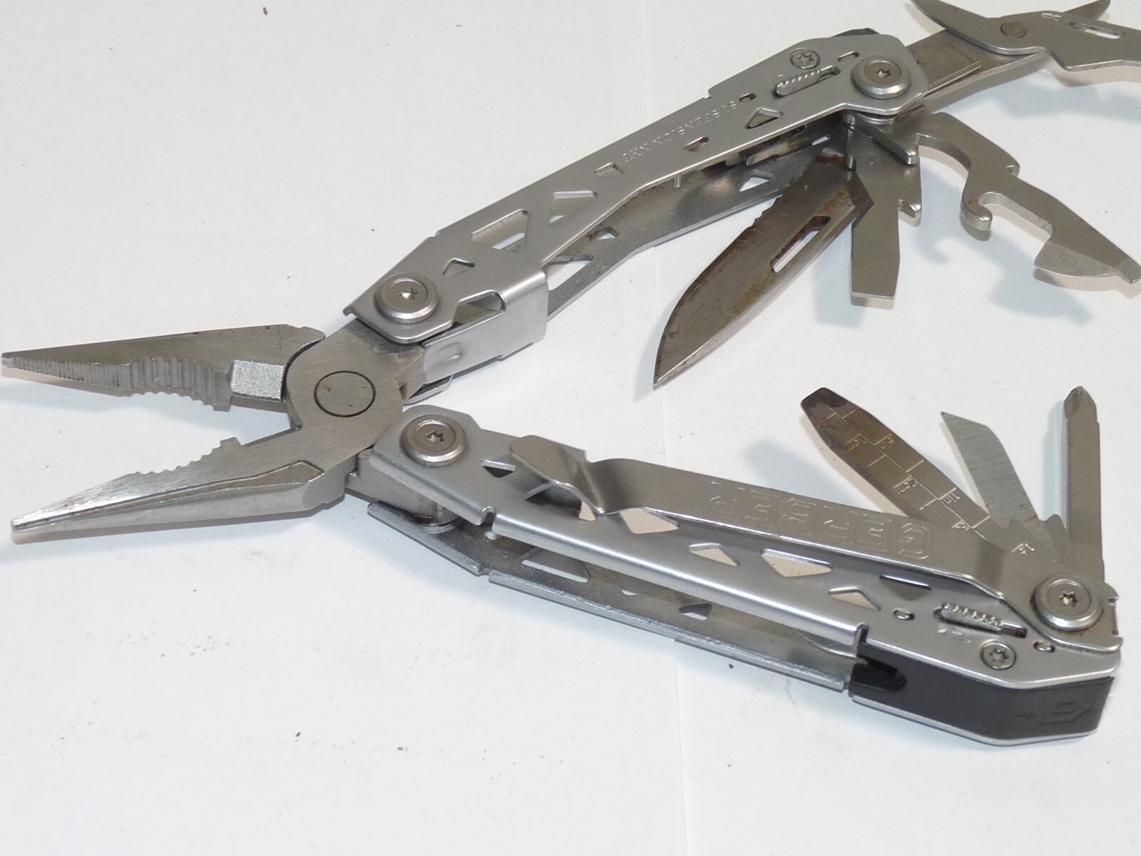Gerber Suspension-NXT Mutli-Tool w/ 15 Tools