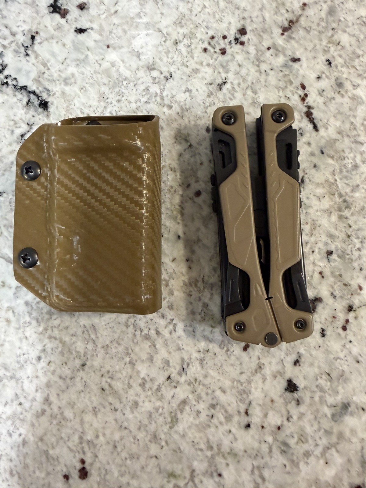 NEW Leatherman OHT Multi-Tool Knife – DISCONTINUED! COYOTE TAN! EXTRAS!!!