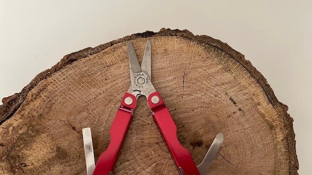 Leatherman Micra RED Anodized Handled Stainless Steel Multi Tool Scissors ,Knife