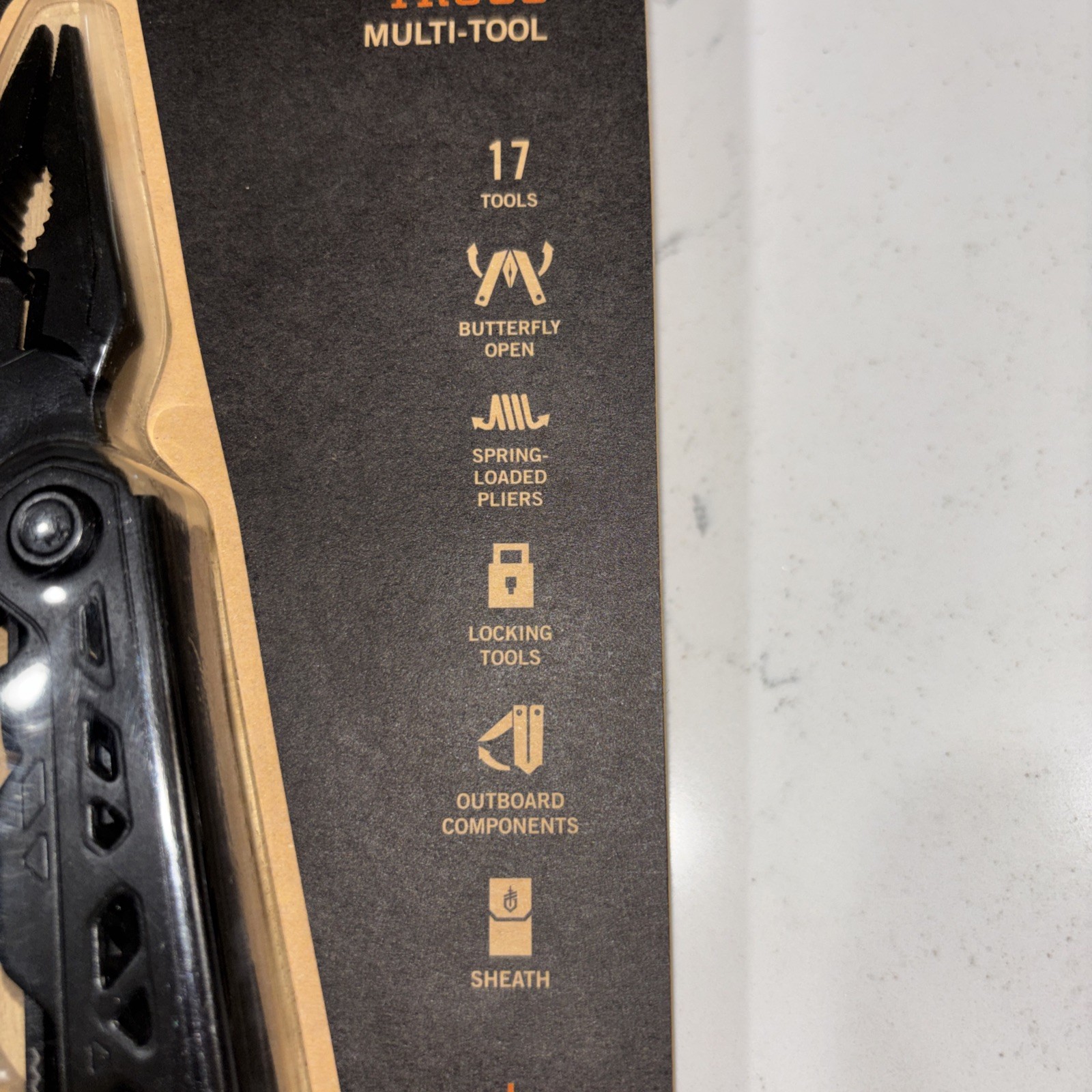Gerber Truss Needle Nose Pliers Multi-Tool Knife with Sheath 17 Tools New