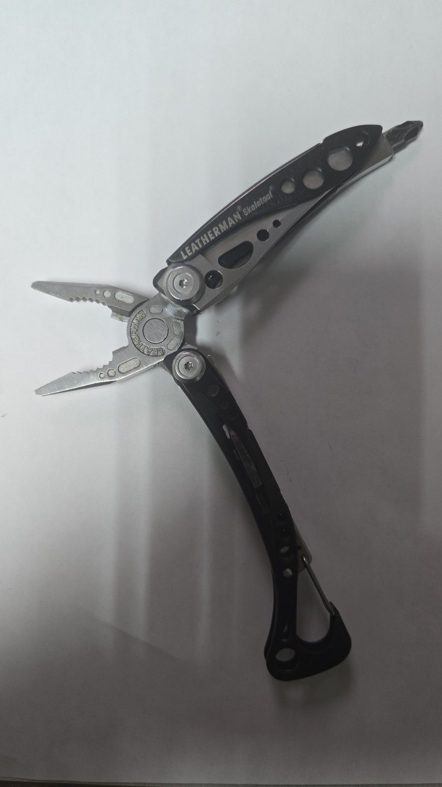 Leatherman Skeletool Multi-Tool Pliers Combo Knife Bit Driver – Multiple Availab