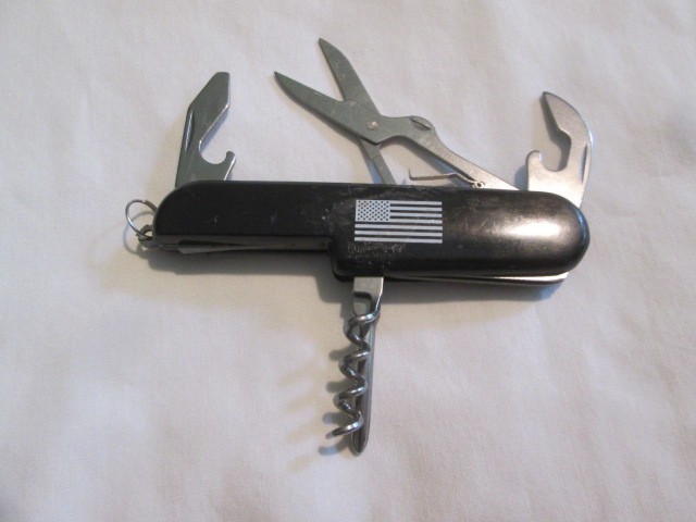 Vintage Multi-Tool Black with American Flag Embelem Pocketknife Size W/ 5 Tools