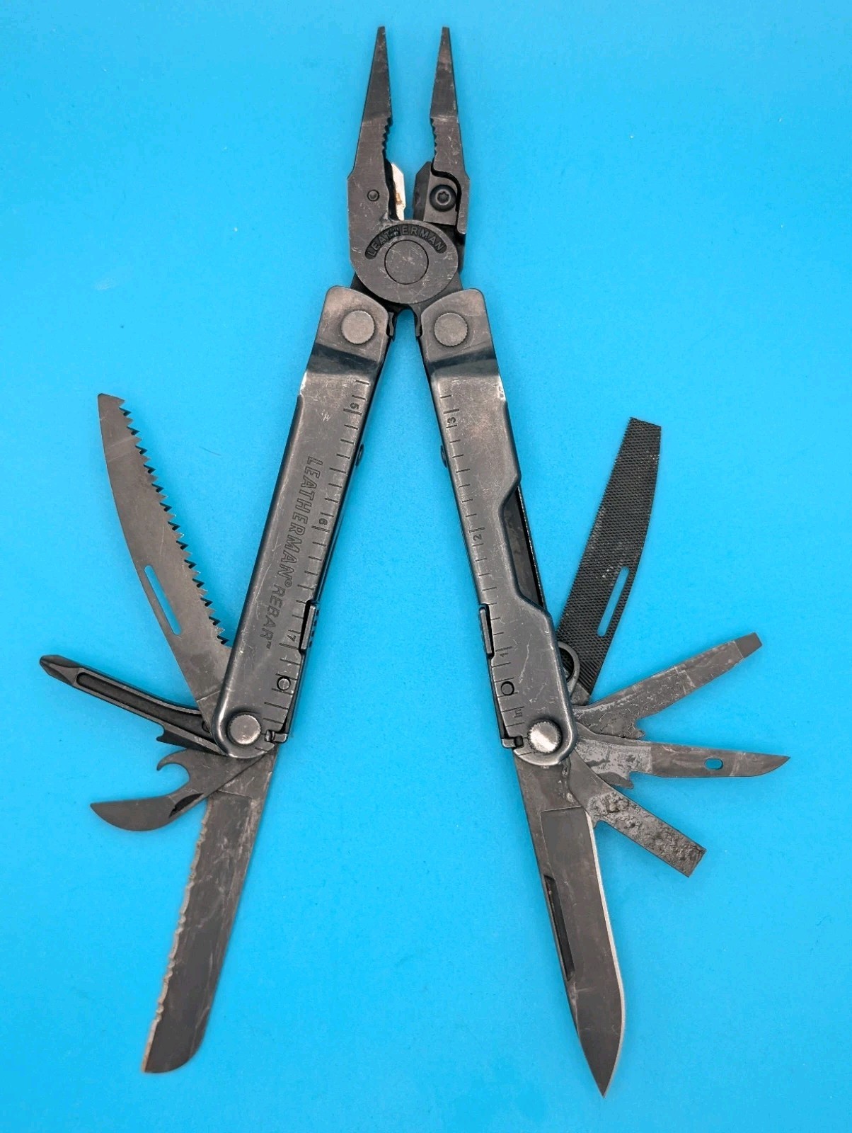 Leatherman Rebar Multi-Tool! BLACK OXIDE! WITH SHEATH!
