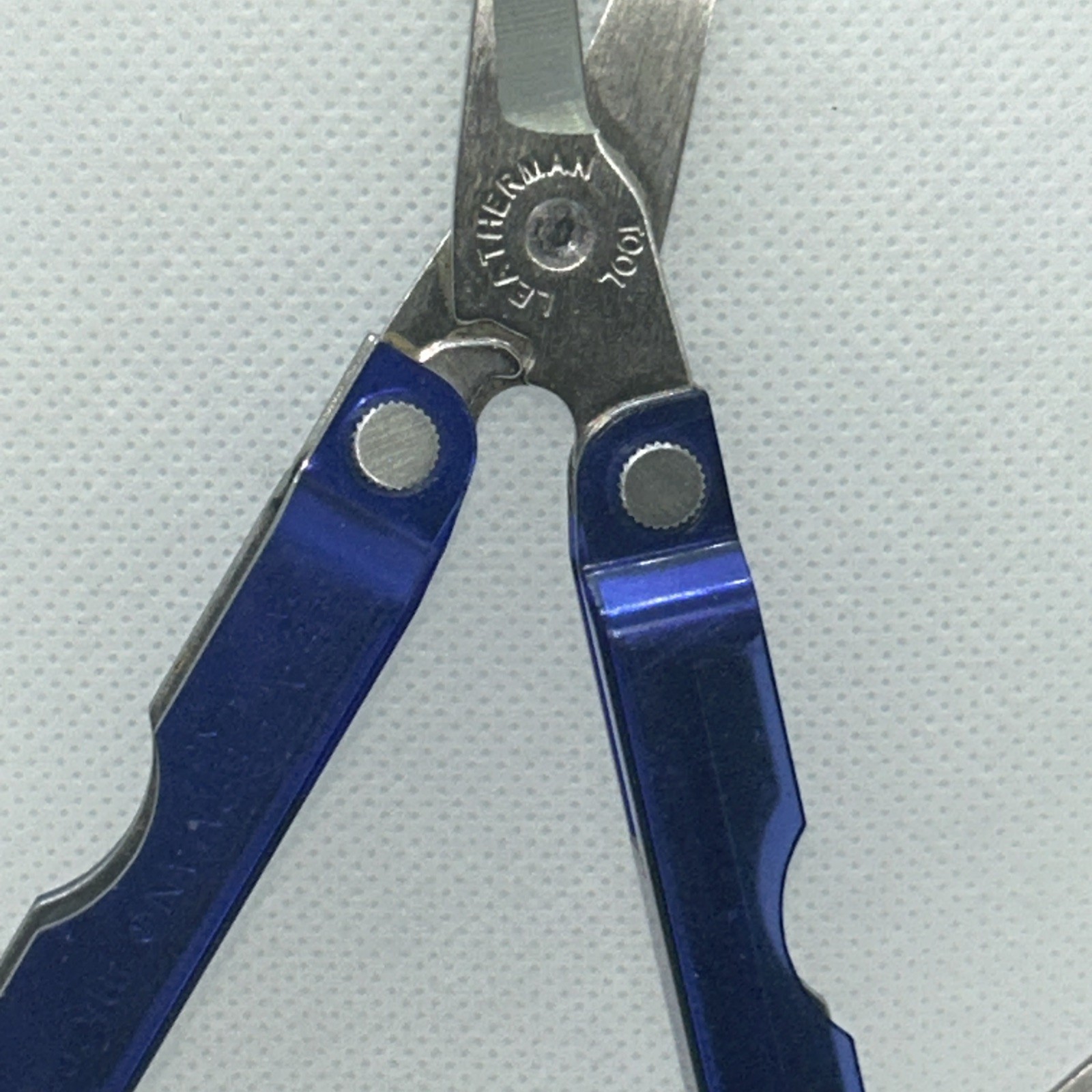 Leatherman Micra Multi-Tool – Blue Stainless Steel Very Nice Never Used Or Cut