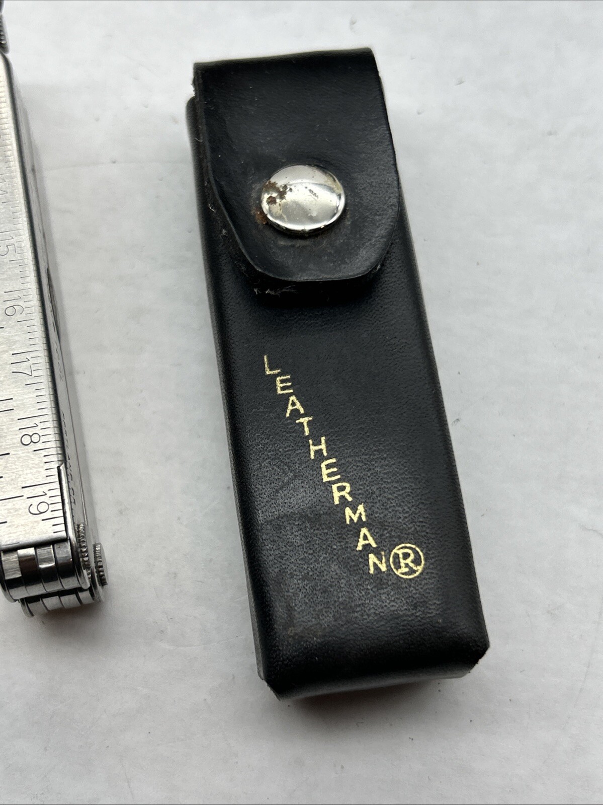 Retired 1995 Leatherman Multi-Tool US Reg TM 1325473 Portland OR & Leather Case